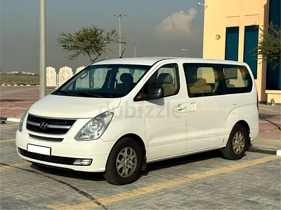 Hyundai H1 GL 2016 - GCC Specs - Automatic (9-Seater)