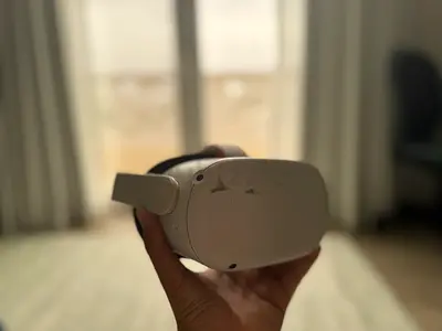 Oculus Quest 2 256GB – Very Good Condition – All Accessories Included