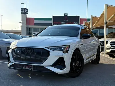 2023 Audi e-tron 50 S-Line Sportback - Pristine Condition