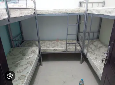 Kerala male bedspace union metro lower bed close to union metro -800