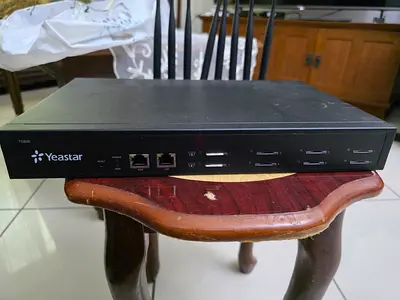Yeastar VoIP PBX / Gateway - Brought new used for 1 week but then replaced for a larger unit