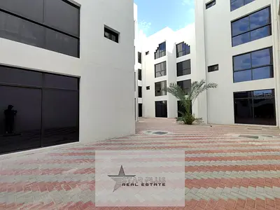 SPACIOUS 4 BEDROOM VILLA 2 LIVING HALL AND 2 KITCHEN BASEMENT ALSO