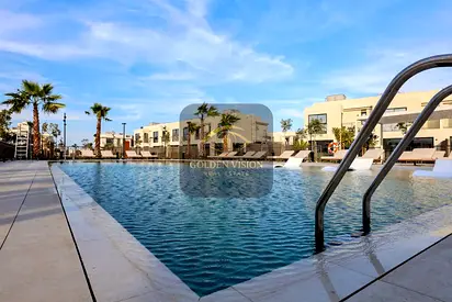 Falcon Island Brand New Townhouse ready to move