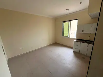 استوديو جديد ثاني ساكن بالعالية خلف البيت المتوحد عائلات فقط تكييف مركزي 20000 على 4 دفعات موقع مميز