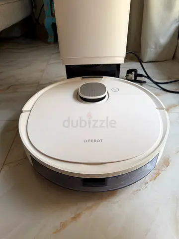 Ecovacs vacuum / mop robot