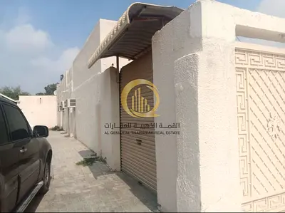 للبيع بيت في القادسية ضاحية الحيرة  بمساحة 6400 قدم