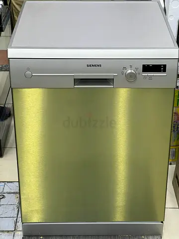 Siemens 2 Rack Dishwasher  new model Neat and clean slightly used working perfect