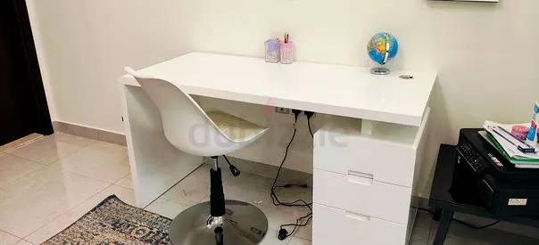 Modern White Study Desk with Chair