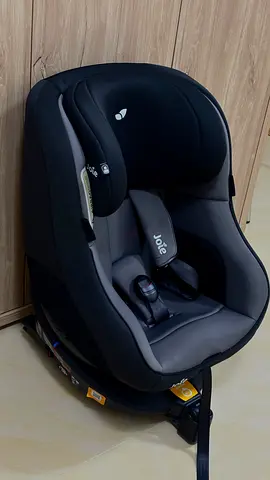 Joie spin 360 baby car seat — good condition