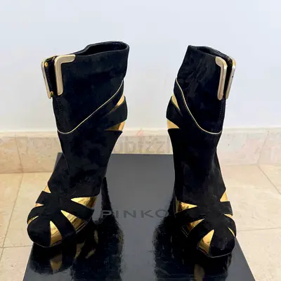Pinko Begonia Black and Gold Suede Boots
