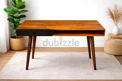 Solid wood modern desk 105x52 height 81 cm