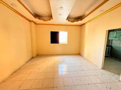 استوديو /بمساحة واسعة/ وإطلالة مفتوحة/ في موقع مميز/ تشطيب جديث/سهل الوصول الى الاسواق والمواصلات