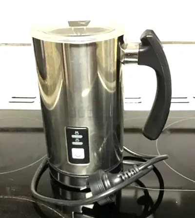 Electric milk frother