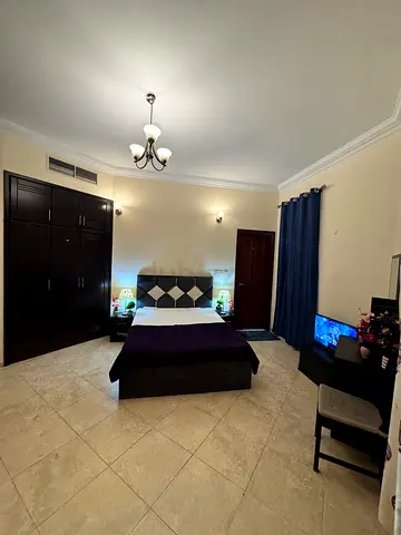 Ready to move master room available for rent in Al Barsha 1