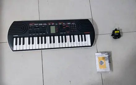 Casio SA-81 Mini Piano