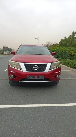 Nissan Pathfinder SV 2014 - GCC Specs - Well Maintained Lady Driven
