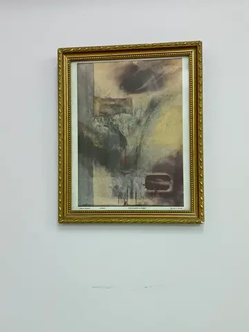 Gold frame (Selling Quick)