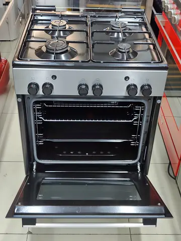 Bosch 4 burner gas cooker stock piece