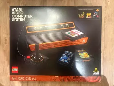 BARGAIN BRAND NEW LEGO 10306 ICONS ATARI 2600