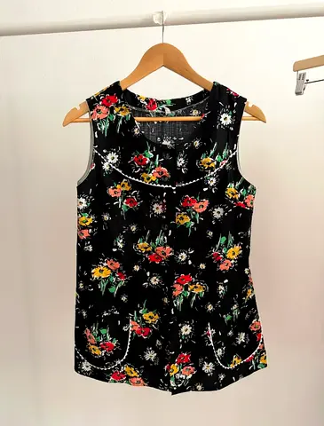 Vintage Black Floral Sleeveless Shirt - Size S