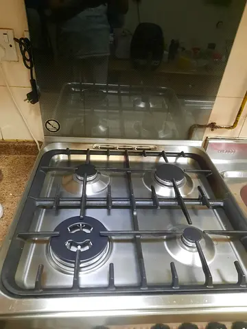 Indesit Premium Brand, My 4-burner stainless steel built-in gas hob