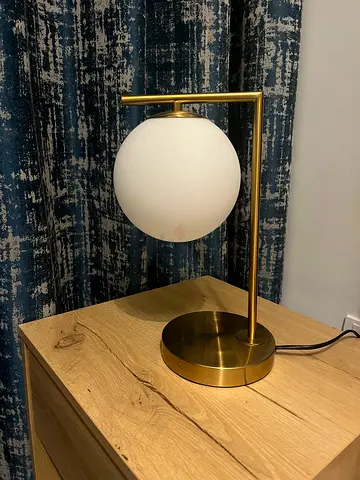 Brass globe bedside lamp - working