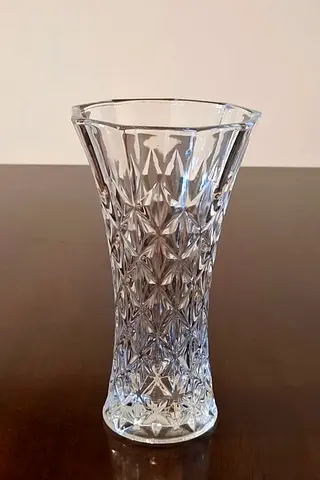 Glass Vase مزهرية زجاج