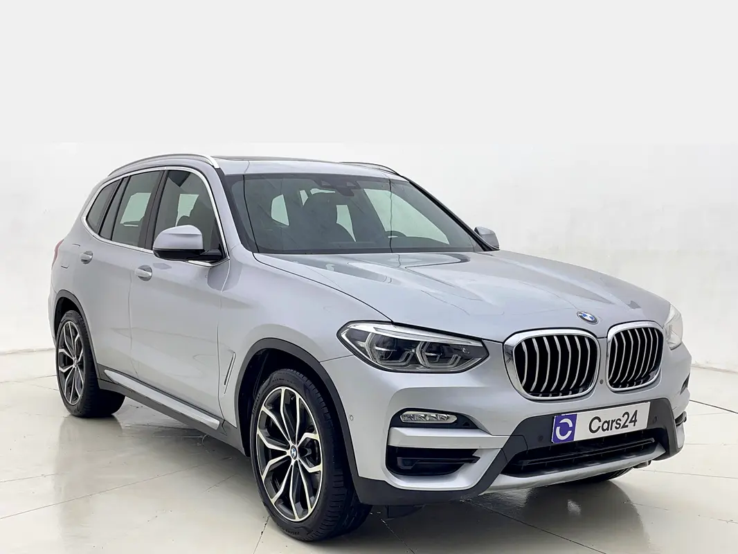 BMW X3 2019 — photo 1 of 12