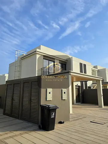 3 Bedroom Townhouse for Rent Falcon Island Al Hamra Village