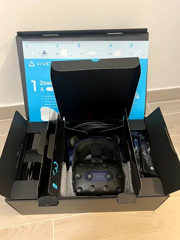 HTC Vive Pro 2 VR Headset Full kit