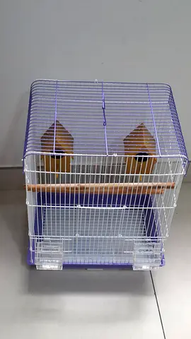 Medium size cage with bird houses