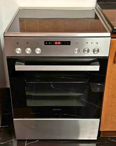 Siemens Ceramic Cooker 4 Burner 8 Months Old Same Like new HK8Q3A150M FREE DELIVERY +WARRANTY