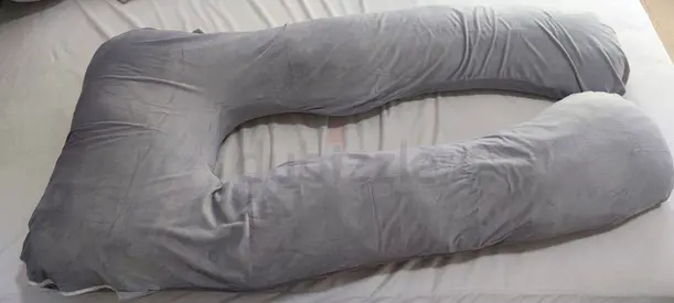 Pillow for pregnancy and feeding