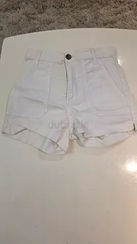 White womens shorts, casual denim-style, good condition