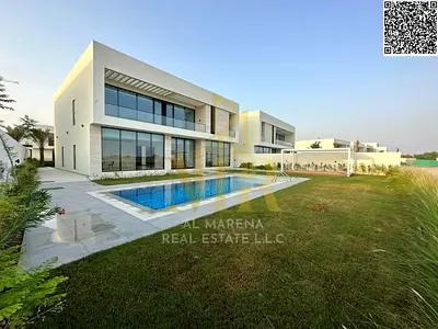 Luxury villa with direct golf views in Al Zorah – swimming pool, jacuzzi, and elegant design with regal spaces