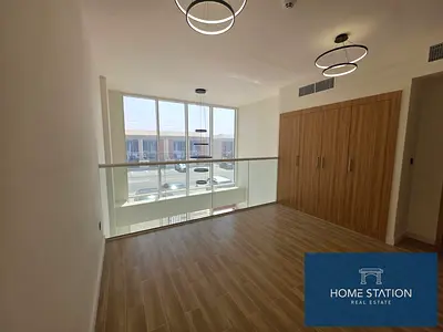 فيلا دوبلكس بغرفتي نوم | تصميم مخطط مفتوح | إطلالة على المدينة