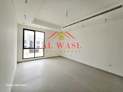 Luxury Villa for Sale in Sharjah – Al Hoshi Area