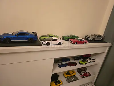 Diecast model car collection — assorted toy cars