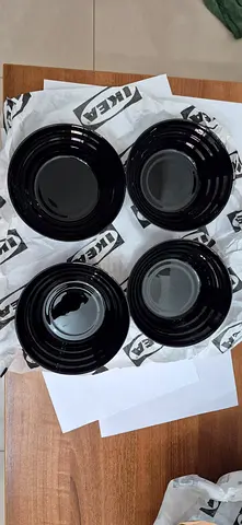New Serving bowl set of 4