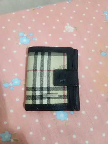 Burberry wallet