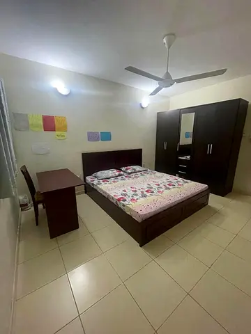 Pure family room for working couples or 2 working ladies only