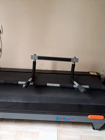 Door frame mounting pull up bar