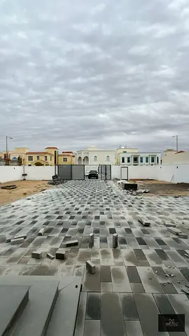 New villa for sale in Riyadh, close to all services.