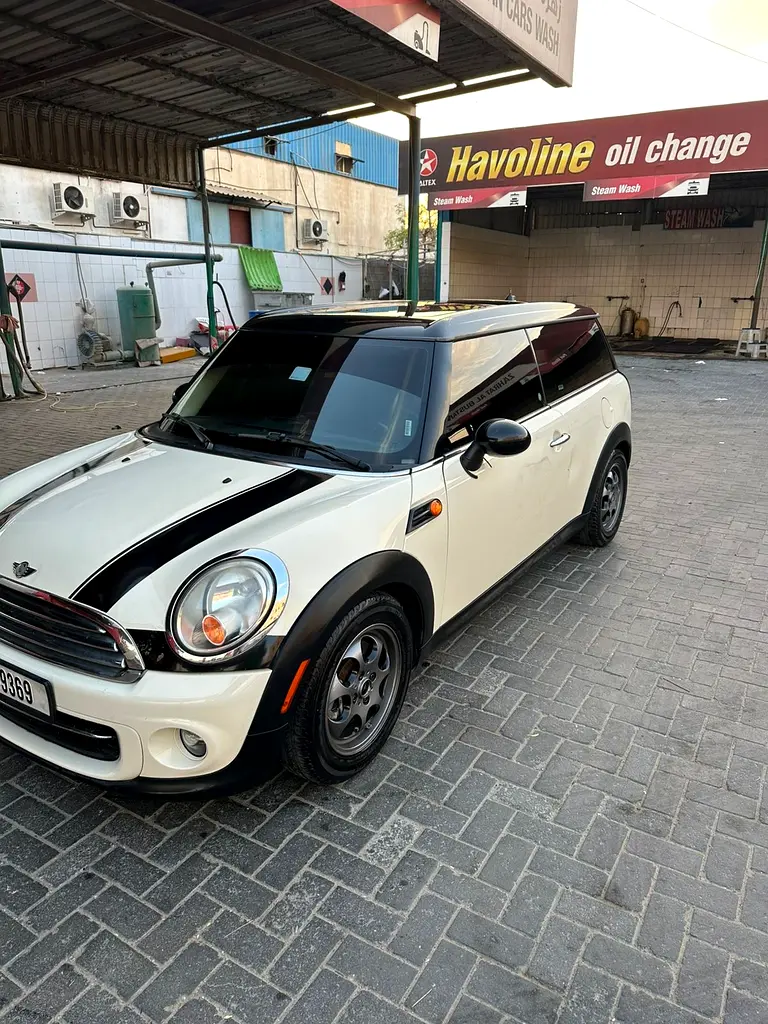 MINI Clubman 2013 — photo 1 of 4