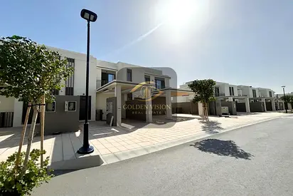 Ready to move Townhouse with payment plan | 3 BR Canal View+ maid | Brand new TH