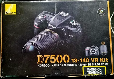 Nikon D7500 with 18-140mm VR Len With Orginal Box