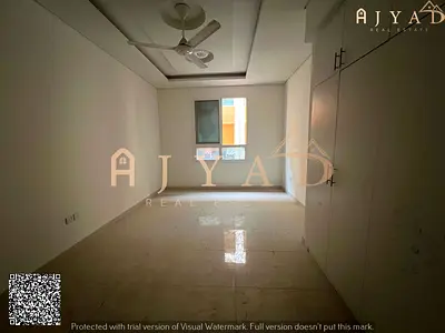 للإيجار: شقة غرفتين نوم وصالة بمنطقة المويهات 3 عجمان، قريبة من مخرج 311، خزائن بالحائط، مكيف مركزي، بلكون، 2 حمام، شهر مجاني