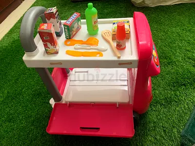 Colorful Interactive Toy Food Truck for Kids