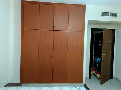 Hurrrrrrryyyyyy !!!!! Spacious Room Sharing – Ideal for Family Indian (couple)