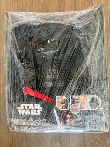 BARGAIN BRAND NEW STAR WARS DARTH VADER VOICE MANIPULATOR PLUSH PLAYSET
